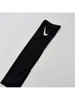 Men's Nike Black & White Pro Arm Sleeve One Size